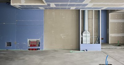 Estrich mit Dämmung verlegen: Professionelle Anleitung